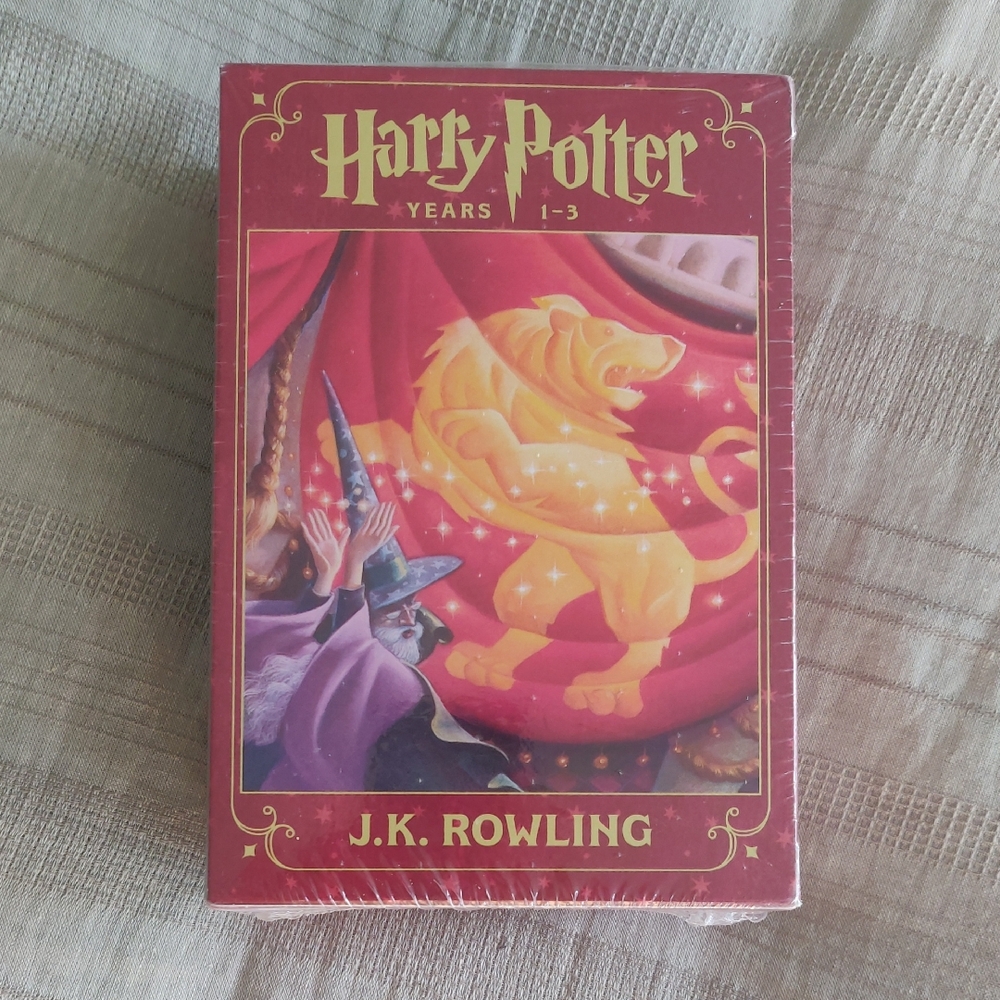 New!Harry Potter By J.K. Rowling Years 1-3 Box Set Paperback Books Y2K Readers